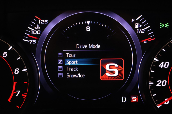 Chevrolet Camaro 6,2 SS i 339 kW Kůže BOSE Kamera