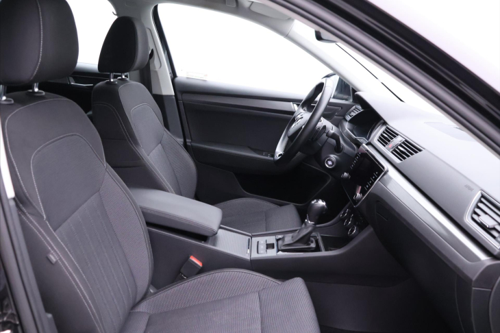 Škoda Superb 2,0 TDi Style 4x4 DSG DPH CZ