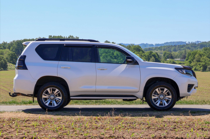 Toyota Land Cruiser 2,8 D-4D 150kW Executive CZ DPH