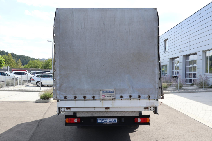 Peugeot Boxer 2,2 HDI 110kW CZ 10 Palet