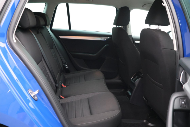 Škoda Octavia 2.0 TDI DSG CZ 125let LED 1Maj