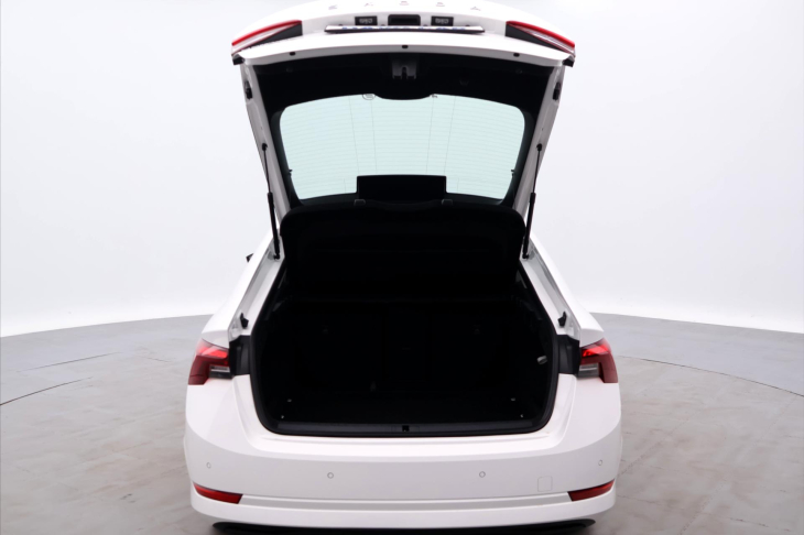 Škoda Octavia 2,0 TDI 110kW Ambition CZ DPh