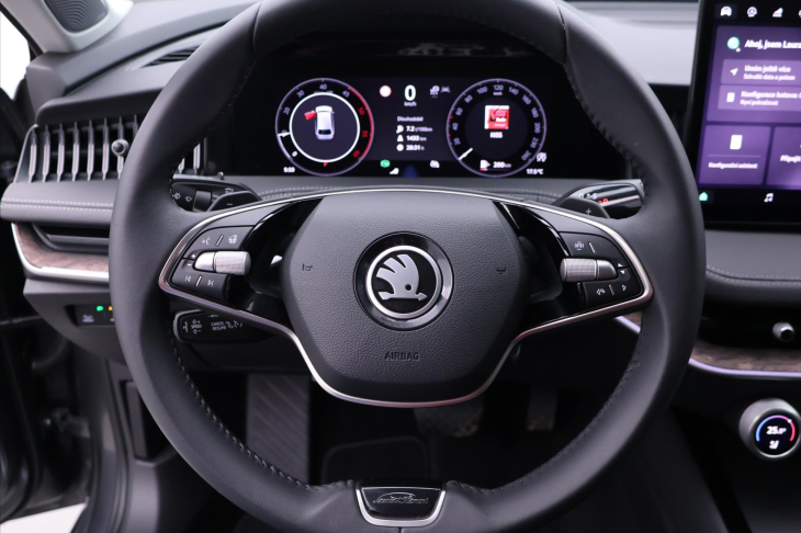 Škoda Superb 2,0 TDI DSG Laurin&Klement DPH