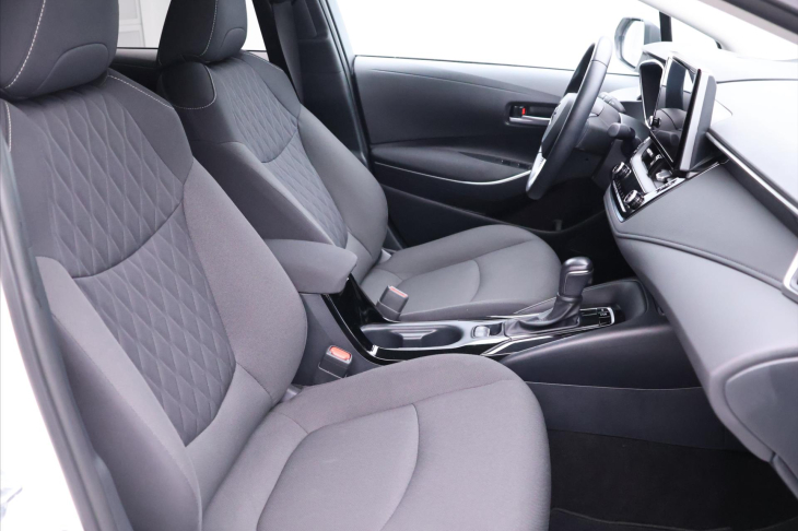 Toyota Corolla 1,5 VTi Aut. DPH CZ Comfort