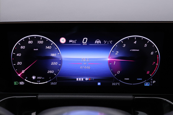 Mercedes-Benz GLA 2,0 250 4Matic A8 165kW