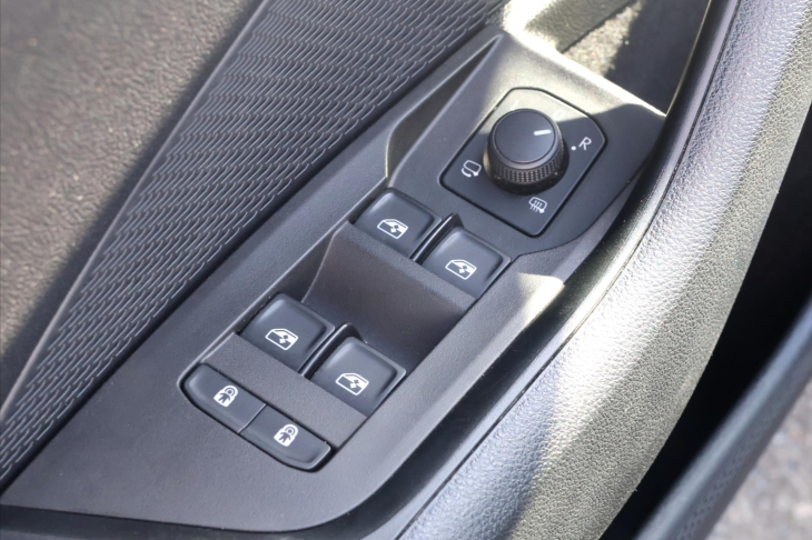 Škoda Octavia 2,0 TDI DSG Style Sport DPH