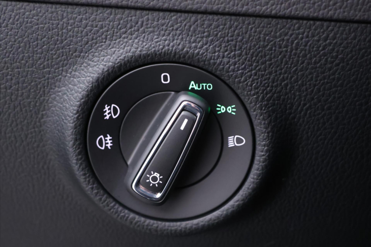 Škoda Superb 2,0 TDI 110kW DSG L&K DPH 1.Maj.