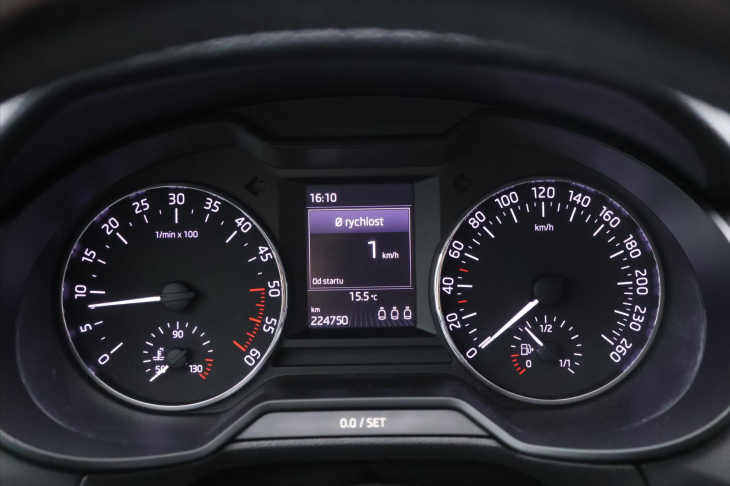 Škoda Octavia 2,0 TDI 110kW DSG Xenon CZ