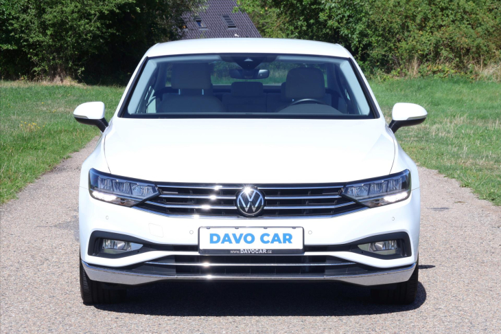 Volkswagen Passat 2.0 TDI 147kW DSG CZ Elegance