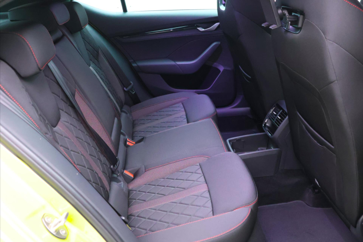 Škoda Octavia 2,0 TSI DSG RS DPH 1.maj CZ