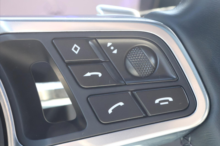 Porsche Cayenne 3,0 EHV 340kW Platinum DPH