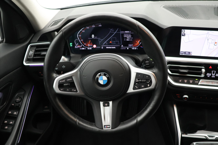 BMW Řada 3 2,0 320d 140kW CZ DPH Touring