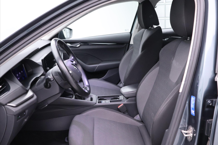 Škoda Octavia 2,0 TDI 110kW Ambition CZ DPH