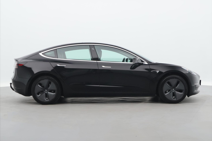 Tesla Model 3 Std Range Plus 52kWh