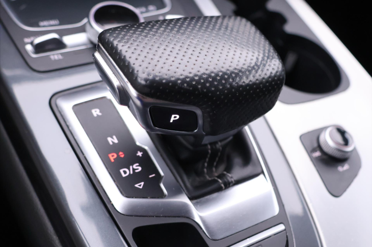 Audi Q7 3,0 200kW quattro tiptronic DPH