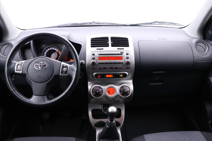 Toyota Urban Cruiser 1,4 D-4D AWD Aut.Klima Tažné