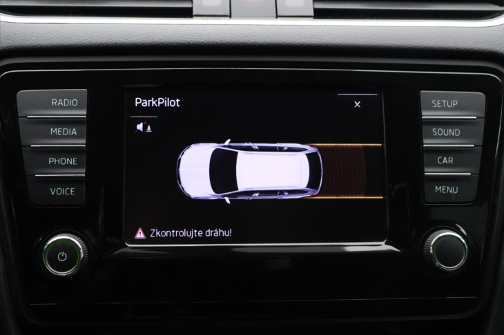 Škoda Octavia 2,0 TDI 110kW DSG Xenon CZ