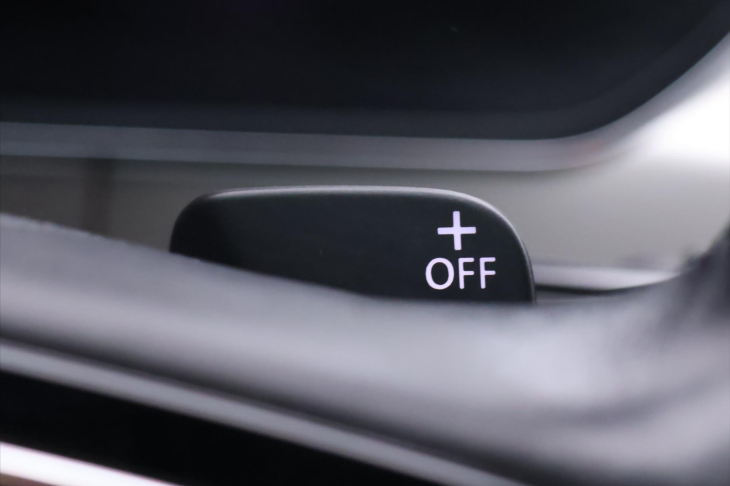 Škoda Superb 2,0 TDI 140kW DSG 4X4 L&K CZ