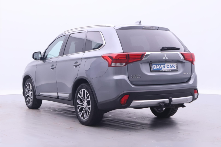 Mitsubishi Outlander 2,0 Mivec Intense CVT 4WD