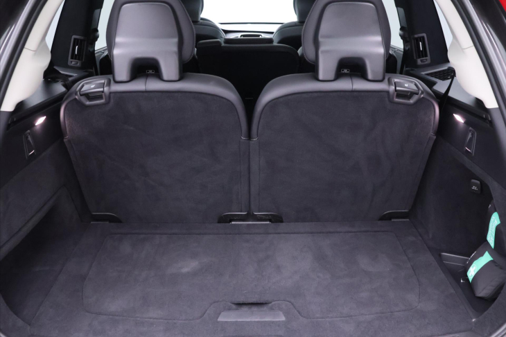Volvo XC90 2,0 B5 AWD Ultimate Dark 7-Míst