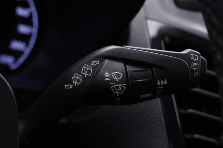 Ford Tourneo Connect 1,5 EcoBlue 88kW CZ DPH