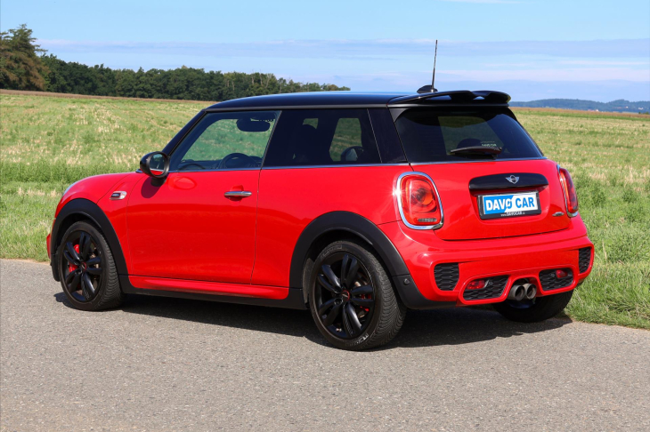 Mini Cooper 2,0 JCW 170kW Automat H/K LED