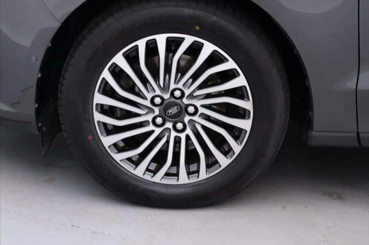 Ford S-MAX 2,0 TDCI 110kW Titanium Pano