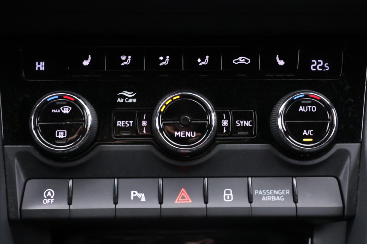 Škoda Kodiaq 1,5 TSI 110kW SportLine DSG CZ DPH