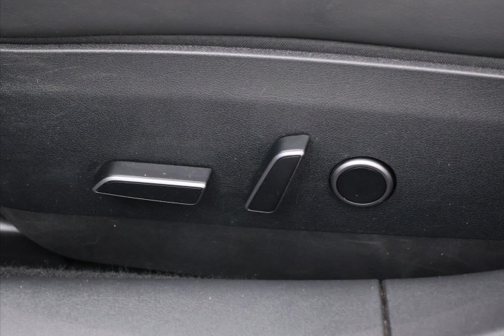 Tesla Model 3 Long Range 60kWh RWD DPH