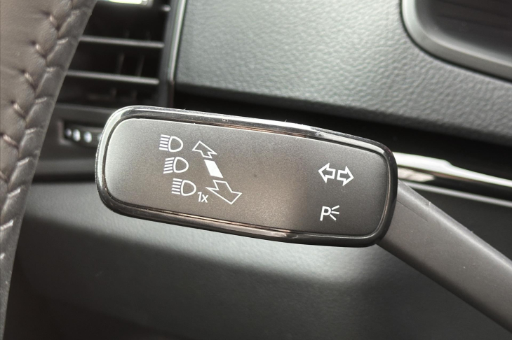 Škoda Karoq 2,0 TDI Sportline 4x4 DSG 1.maj