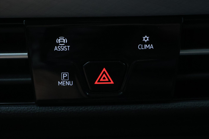 Volkswagen Golf 1,5 TSI EVO 110kW mHEV Life DSG