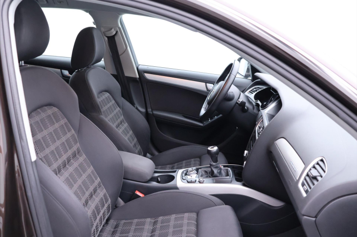 Audi A4 2,0 TDI 110kW quattro Aut.klima