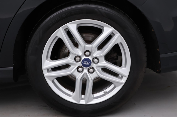 Ford S-MAX 2,0 TDCi Aut. Titanium 7-Míst