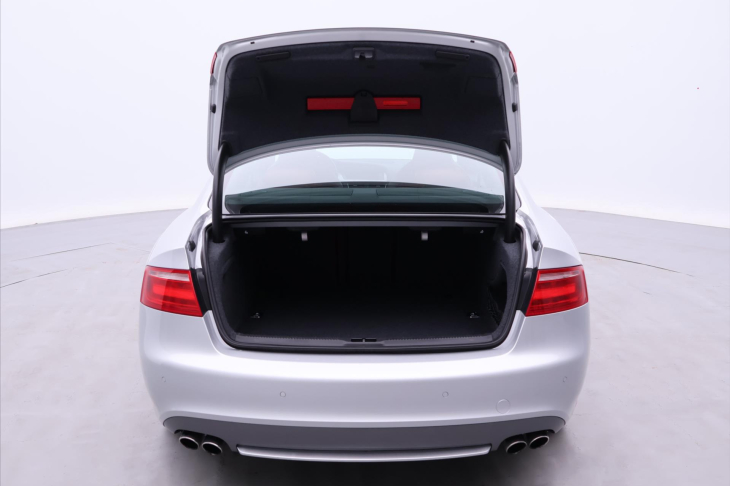 Audi S5 4,2 FSI quattro 260kW Kůže