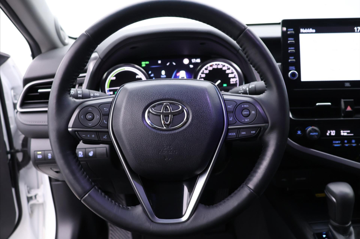 Toyota Camry 2,5 HB Executive CVT CZ DPH