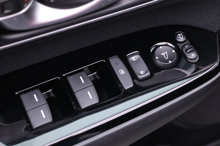 Honda CR-V 2,0 i-VTEC Aut. CZ Elegance