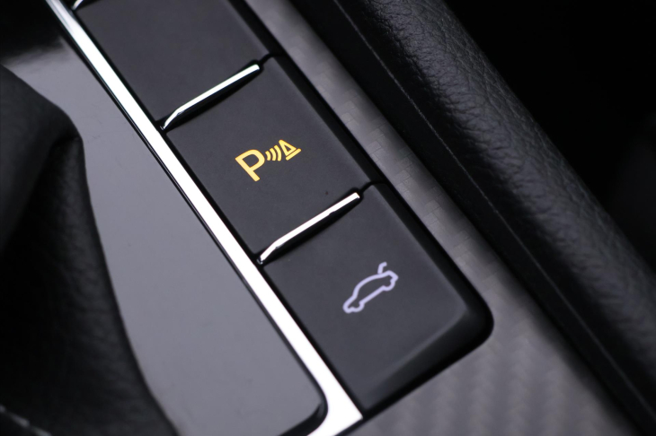 Škoda Superb 2,0 TDI 110kW SportLine Combi DSG