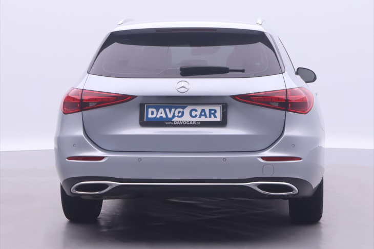 Mercedes-Benz Třídy C 1,5 200 150KW LED Navi