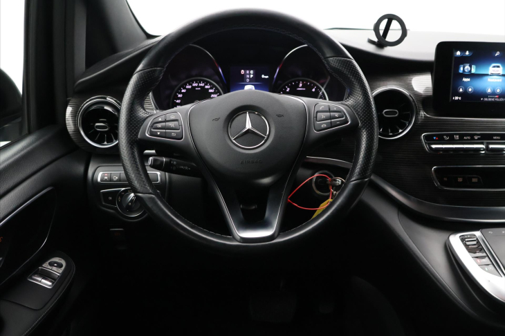 Mercedes-Benz Třídy V 2.0 250d Aut. Avantgarde XL LED