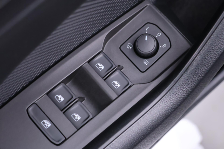 Škoda Octavia 2,0 TDI DSG Clever Matrix DPH