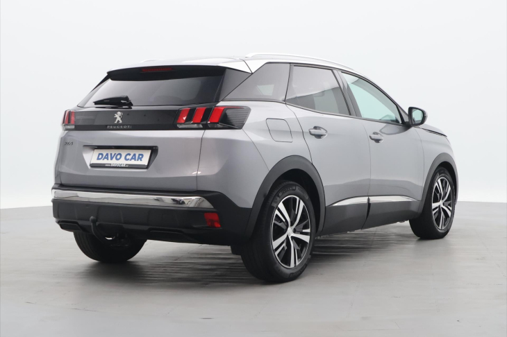 Peugeot 3008 2.0 BlueHDI 110 kW Allure CZ