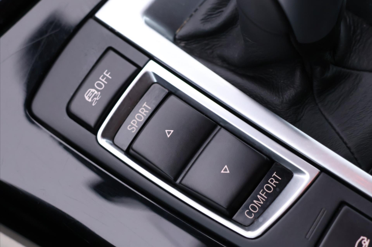 BMW Řada 6 3,0 640d xDrive Gran Coupé 230kW