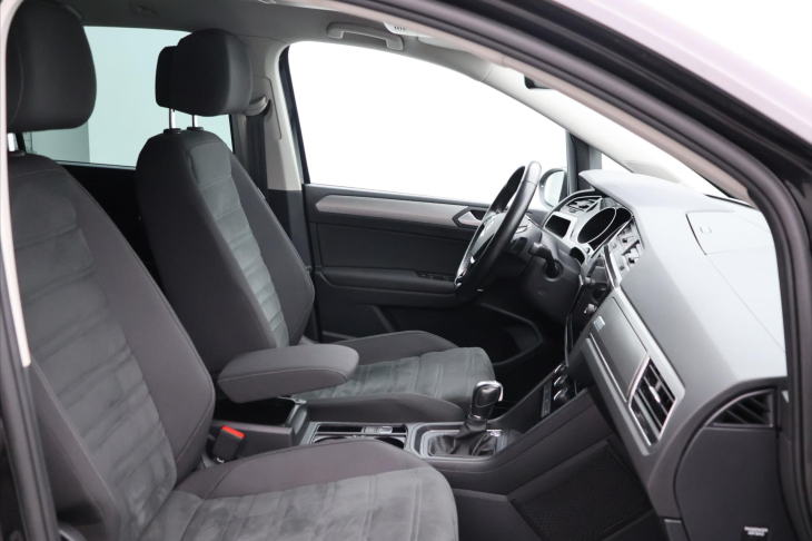Volkswagen Touran 1,5 TSI EVO 110kW HighLline