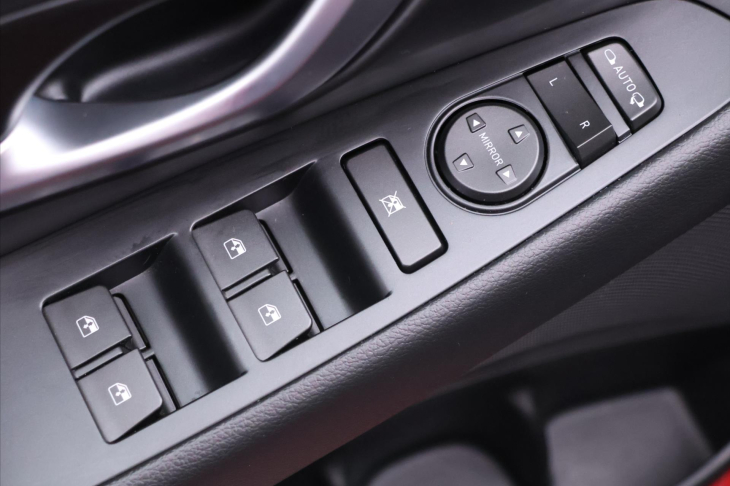 Hyundai i30 1,5 T-GDI 118kW Aut N-Line DPH