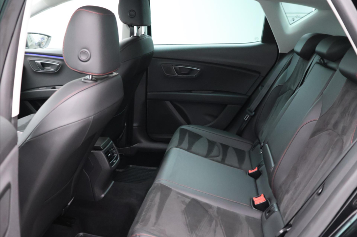 Seat Leon 1,4 TSI FR LED Kůže CZ