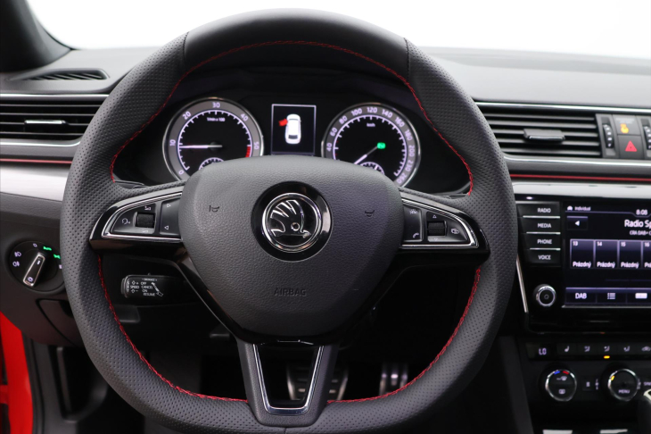 Škoda Superb 2,0 TDI 140kW DSG Sportline