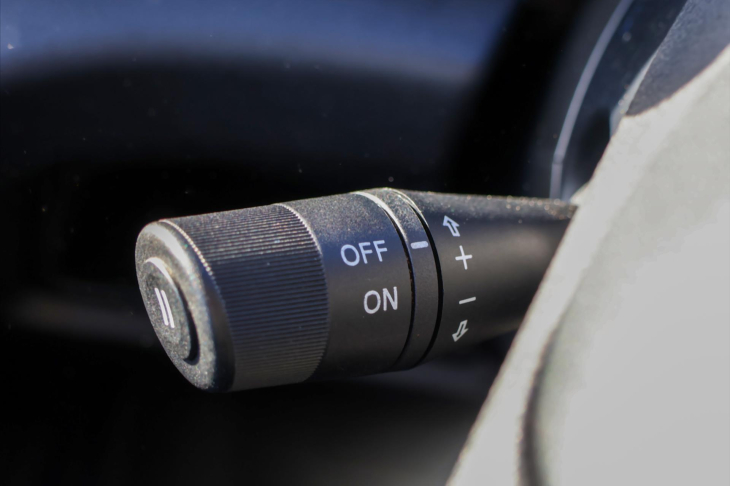 Iveco Daily 2,3 HPT Hi-Matic Maxi DPH