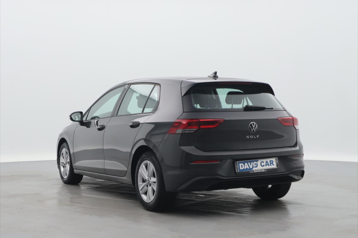 Volkswagen Golf 1,0 TSI 81KW LIFE Aut.klima CZ