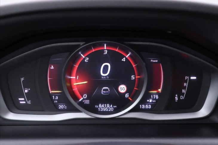 Volvo XC60 2,4 D5 162kW Aut. AWD Momentum