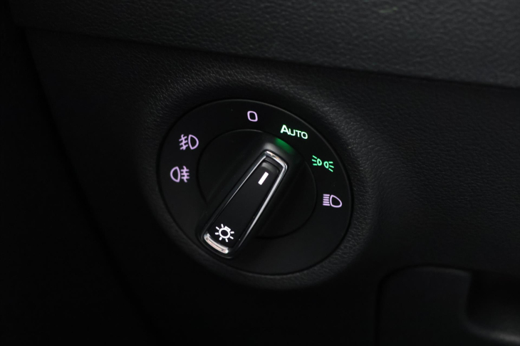 Škoda Karoq 1,5 TSI 110kW DSG CZ Style DPH